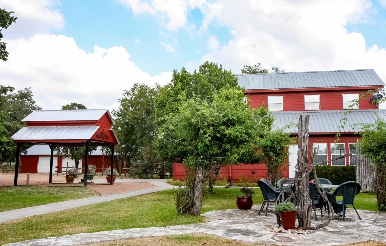 Ark Bunkhouse Fredericksburg Hideaway With Hot Tub Villa Luaran gambar