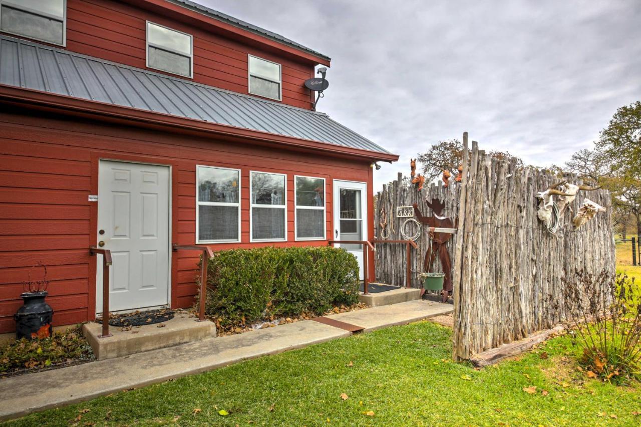 Ark Bunkhouse Fredericksburg Hideaway With Hot Tub Villa Luaran gambar
